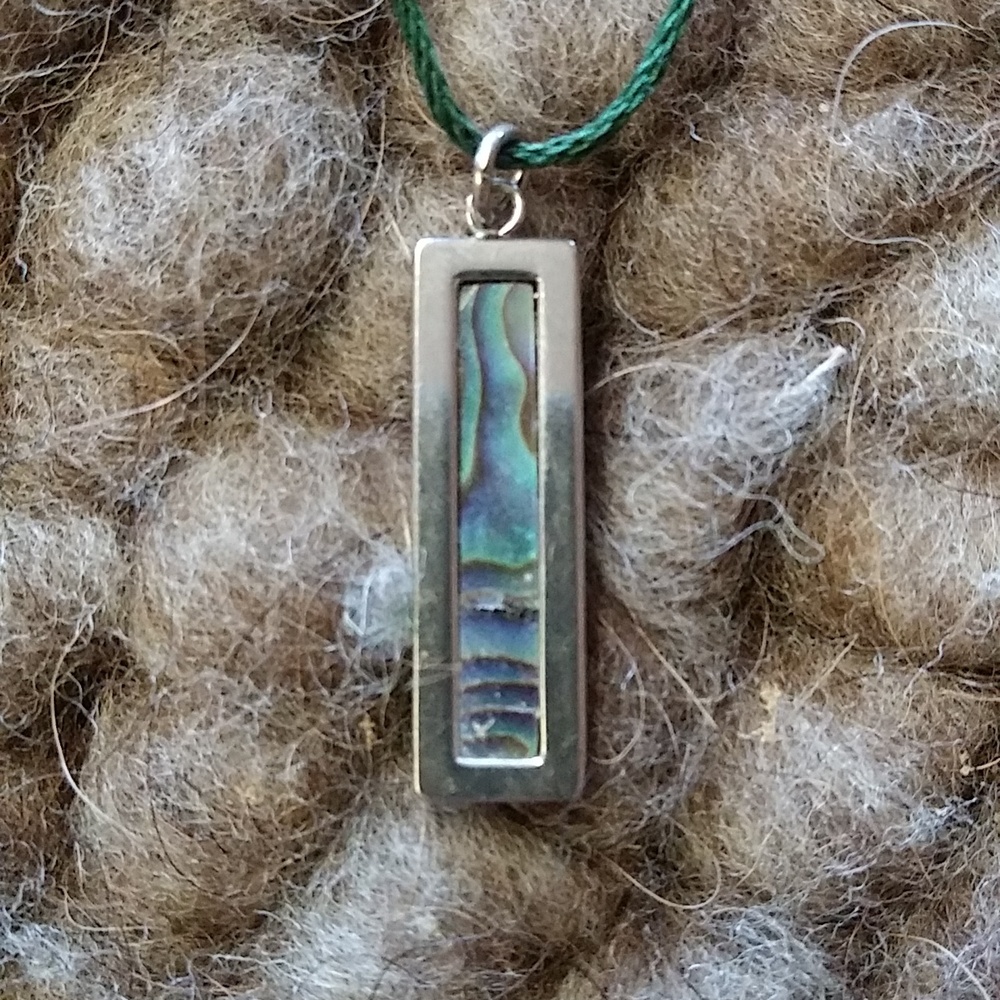 Mother of pearl and silver pendent rectangle